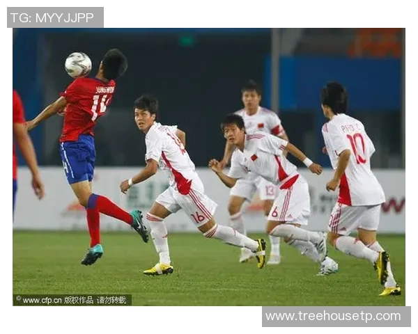 上海足球队在亚运会中的比赛经验与表现分析与点评